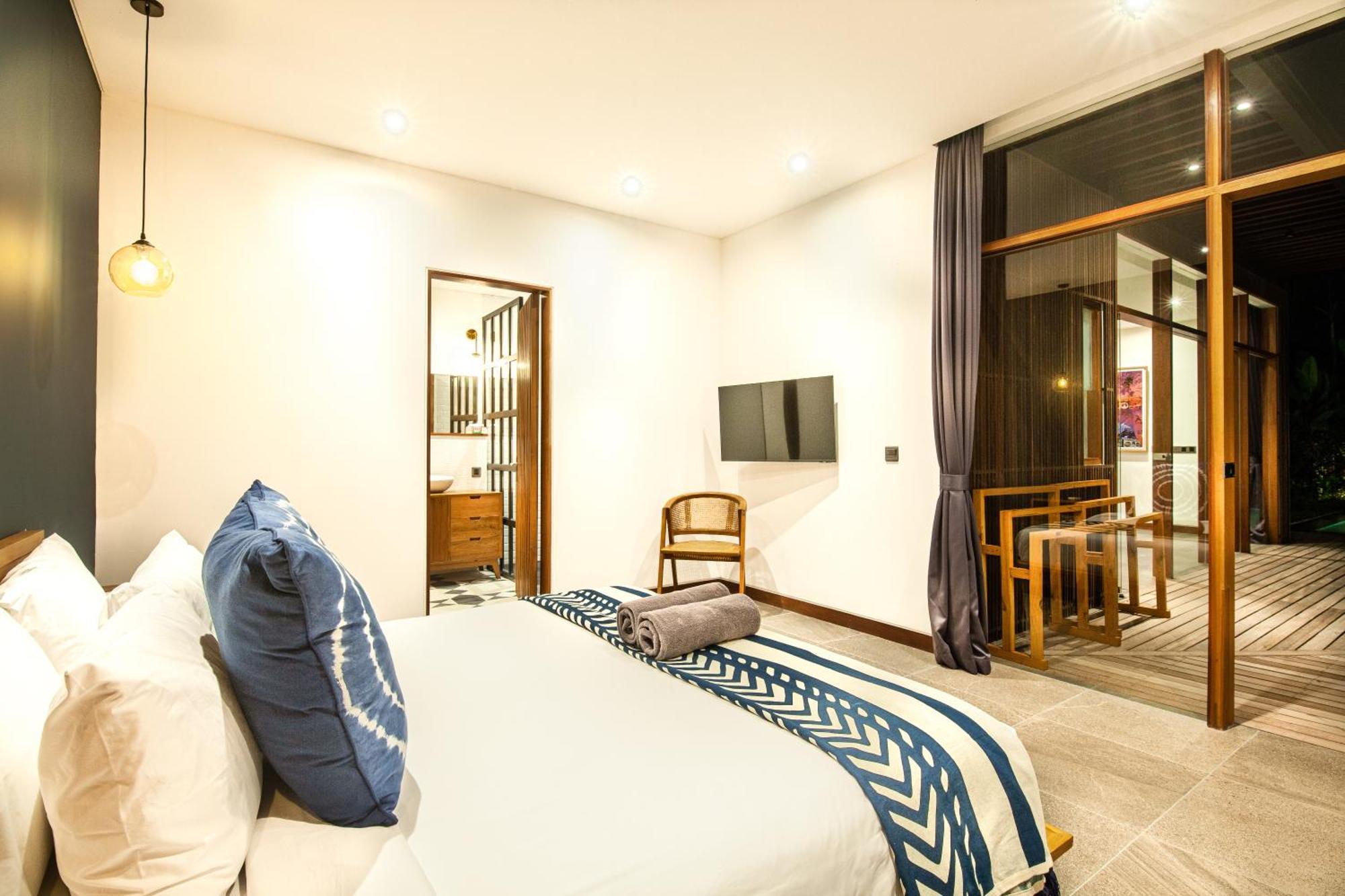 Brand New 5 Bedroom Villa Enclosed Living Room Canggu Ngoại thất bức ảnh
